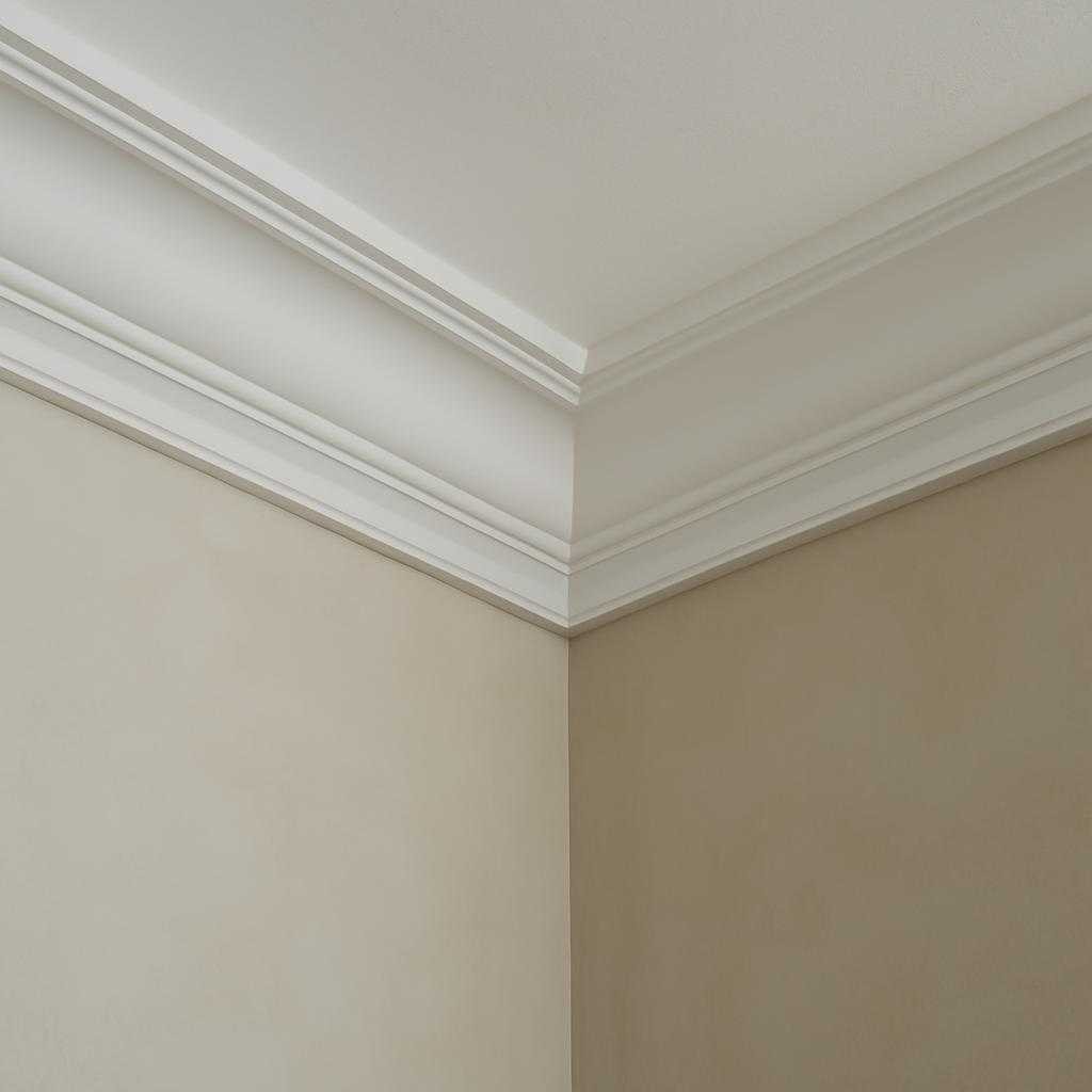 потолочный плинтус